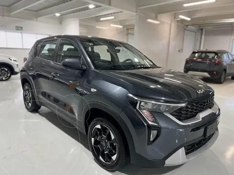 Kia Sonet LX usado (2025) color Gravity Grey precio $339,900