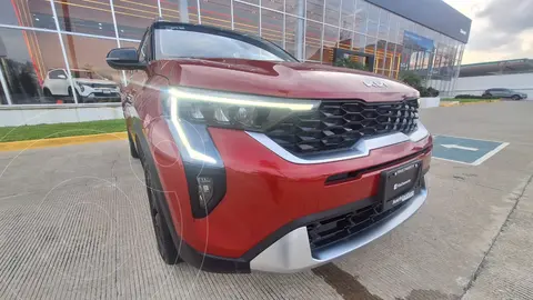 Kia Sonet LX usado (2024) color Rojo precio $377,000