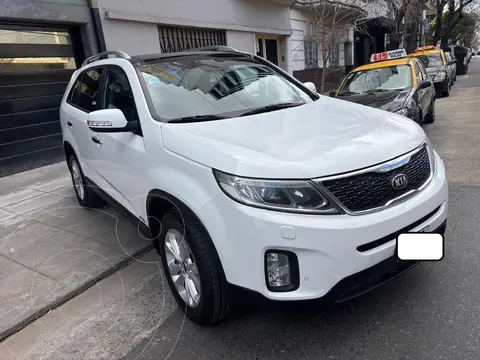 KIA Sorento EX 2.4 Aut Premium 4x4 usado (2013) color Blanco precio u$s17.400