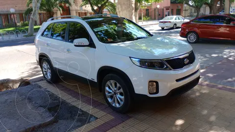 KIA Sorento EX CRDi 2.2 Aut Premium usado (2014) color Blanco precio $24.000.000