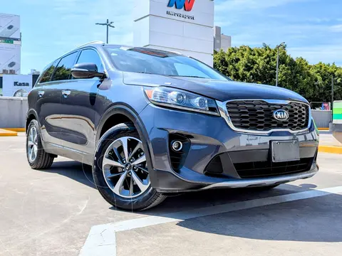 Kia Sorento 2.4L EX usado (2019) color Gris precio $360,000