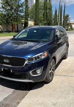 Kia Sorento 3.3L EX Pack Nav AWD 7 Pas usado (2018) color Azul Brillante precio $340,000