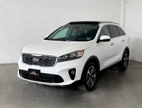 Kia Sorento 3.3L EX Pack usado (2019) color Blanco financiado en mensualidades(enganche $93,794 mensualidades desde $7,231)