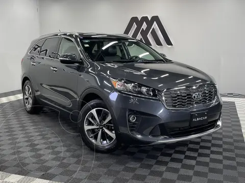 Kia Sorento 3.3L EX Pack usado (2019) color Gris precio $352,999