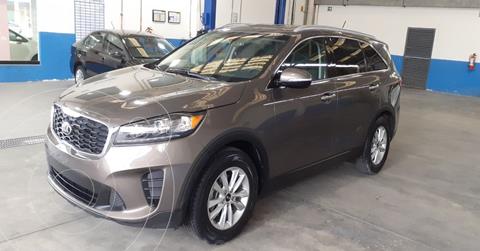 foto Kia Sorento 2.4L LX usado (2019) color Café precio $314,900