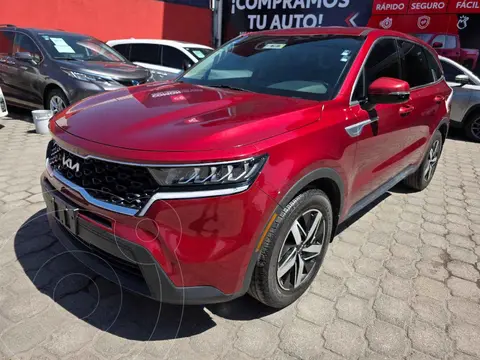 Kia Sorento EX usado (2023) color Rojo financiado en mensualidades(enganche $134,375 mensualidades desde $11,346)