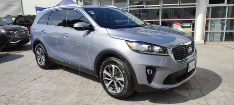 Kia Sorento 2.4L EX Pack usado (2020) color Plata Titanium financiado en mensualidades(enganche $119,672 mensualidades desde $10,226)