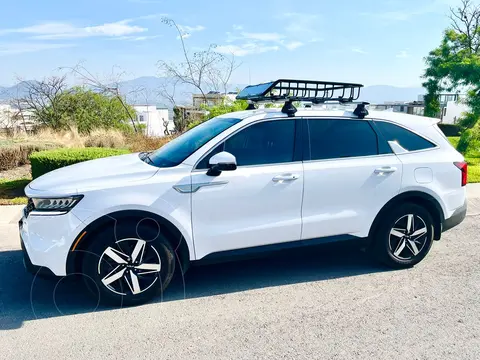 Kia Sorento EX usado (2022) color Blanco Perla precio $590,000