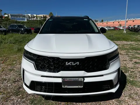 Kia Sorento SXL usado (2022) color Blanco precio $580,000