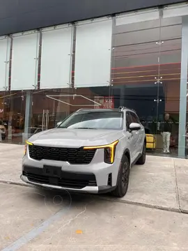 Kia Sorento SXL usado (2025) color Gris precio $930,000