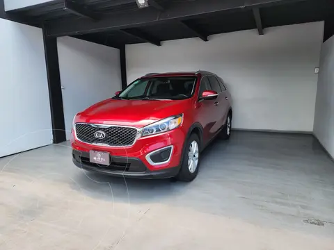 Kia Sorento 2.4L LX usado (2018) color Rojo precio $319,000