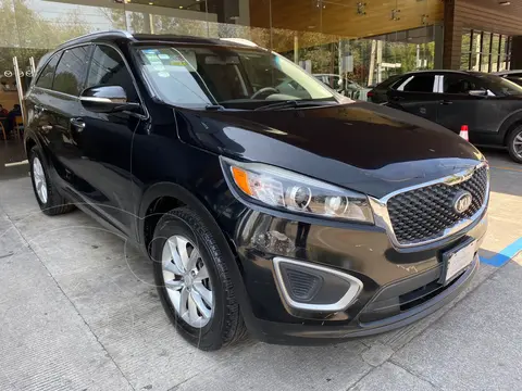 Kia Sorento 2.4L LX usado (2018) color Negro precio $357,000