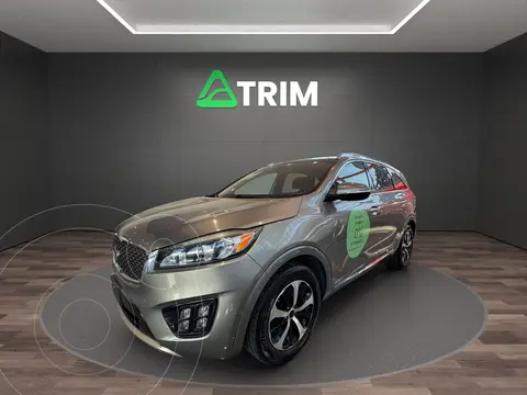 Kia Sorento 3.3L EX Pack Nav AWD 7 Pas usado (2017) color Gris precio $289,999