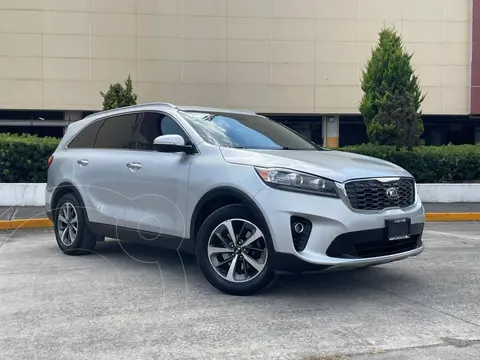 Kia Sorento 2.4L EX usado (2019) color Gris precio $339,800