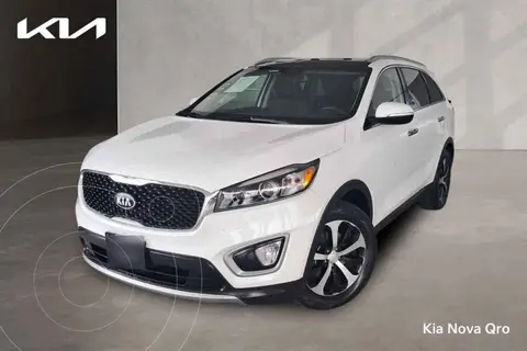 Kia Sorento 3.3L EX Pack Nav 7 Pas usado (2018) color Blanco precio $305,000
