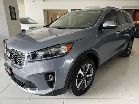 Kia Sorento 2.4L EX Pack usado (2020) color Gris financiado en mensualidades(enganche $97,828 mensualidades desde $7,481)