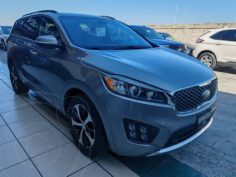 Kia Sorento SXL usado (2017) color Plata precio $369,000