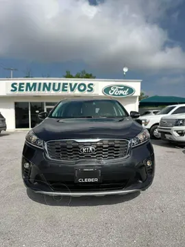 Kia Sorento 2.4L EX usado (2019) color Gris precio $340,000