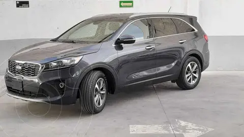 Kia Sorento 2.4L EX usado (2019) color Plata precio $364,000