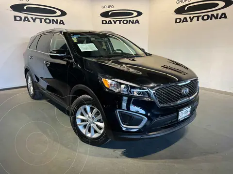 Kia Sorento 2.4L LX 5 Pas usado (2018) color Negro precio $425,000