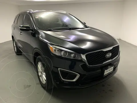 foto Kia Sorento 2.4L LX 5 Pas usado (2016) color Negro precio $320,000