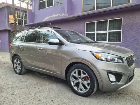 Kia Sorento 3.3L EX Pack Nav AWD 7 Pas usado (2016) color Gris precio $277,000