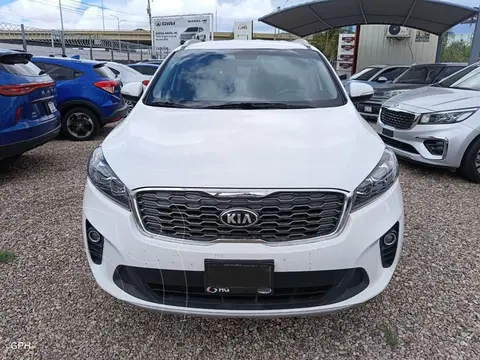 Kia Sorento 2.4L EX Pack usado (2020) color Blanco precio $390,000