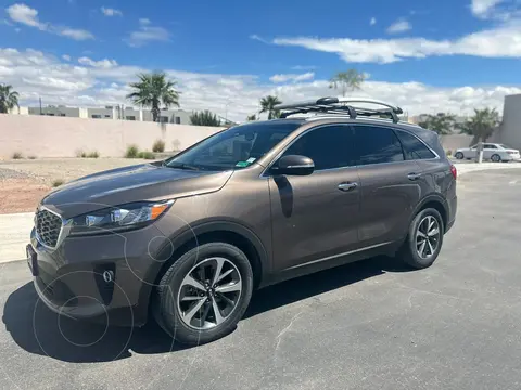 Kia Sorento 2.4L EX usado (2019) color Cafe precio $330,000