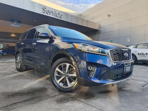 Kia Sorento 2.4L EX usado (2020) color Azul financiado en mensualidades(enganche $83,220 mensualidades desde $9,576)