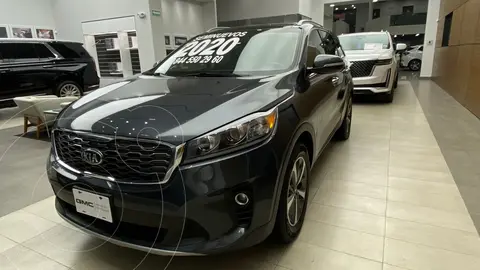 Kia Sorento 2.4L EX usado (2020) color Gris precio $450,000