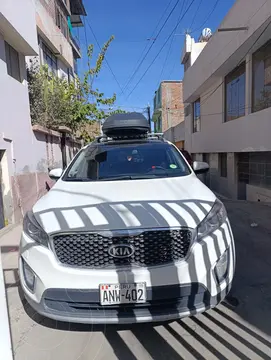 KIA Sorento 2.4 EX Aut 4x4 usado (2015) color Blanco precio u$s20,000