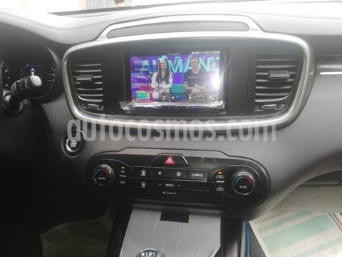 foto KIA Sorento 2.4 EX 4x4 usado (2016) color Gris Carbono precio u$s22,500