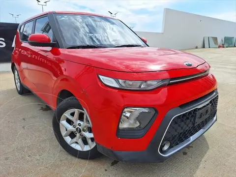 Kia Soul LX Aut usado (2020) color Rojo financiado en mensualidades(enganche $55,000 mensualidades desde $6,690)