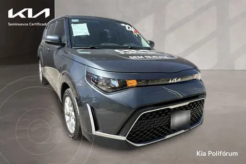 Kia Soul LX Aut usado (2023) color Gris precio $325,000