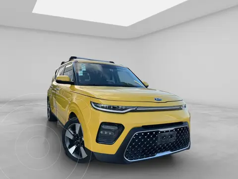Kia Soul EX Pack Aut usado (2020) color Amarillo precio $270,000