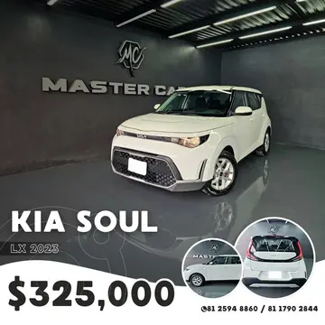 Kia Soul LX Aut usado (2023) color Blanco precio $325,000
