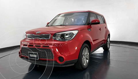 foto Kia Soul LX usado (2016) color Rojo precio $209,999