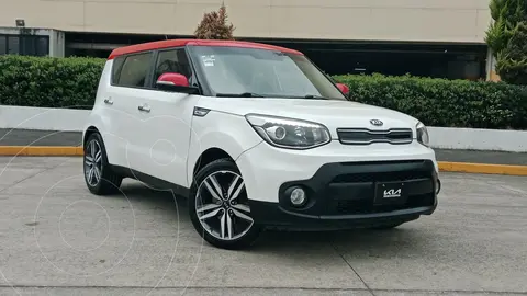 Kia Soul EX Aut usado (2017) color Blanco precio $269,800