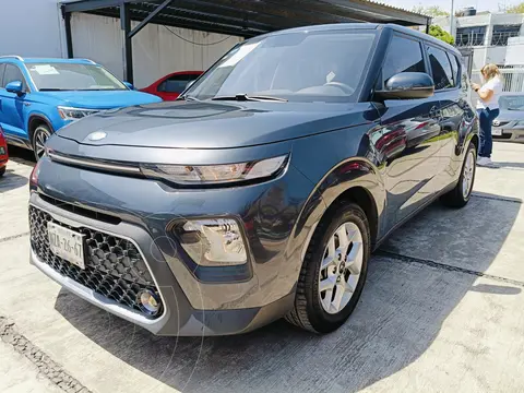 Kia Soul LX Aut usado (2020) color Gris financiado en mensualidades(enganche $67,000 mensualidades desde $6,959)