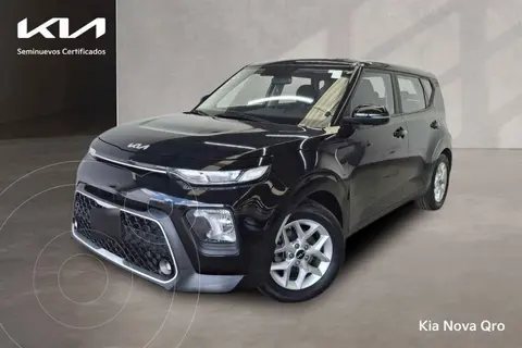 Kia Soul LX usado (2022) color Negro financiado en mensualidades(enganche $72,212 mensualidades desde $6,199)
