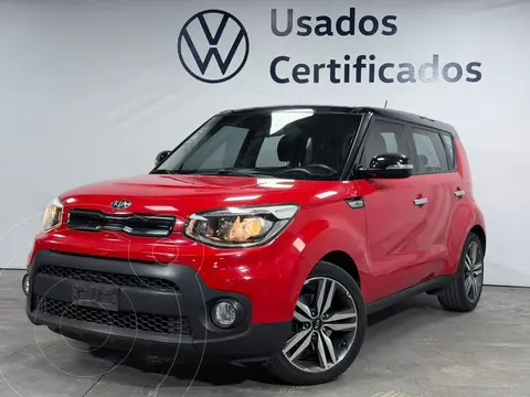Kia Soul EX Aut usado (2017) color Rojo Infierno precio $239,000