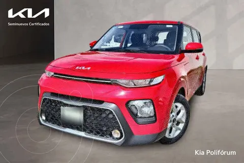 foto Kia Soul LX usado (2022) color Rojo precio $279,900