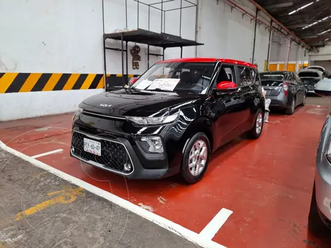 Kia Soul LX Aut usado (2022) color Negro financiado en mensualidades(enganche $85,500 mensualidades desde $6,950)