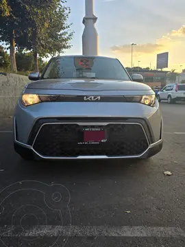 Kia Soul LX Aut usado (2023) color Plata Electrico precio $330,000