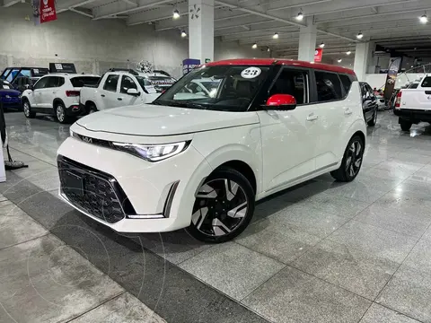 Kia Soul GT Line usado (2023) color Blanco precio $410,000