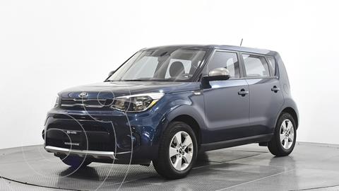 foto Kia Soul LX usado (2017) color Azul precio $227,700