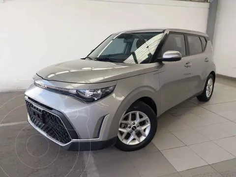Kia Soul LX usado (2023) color Gris precio $319,000