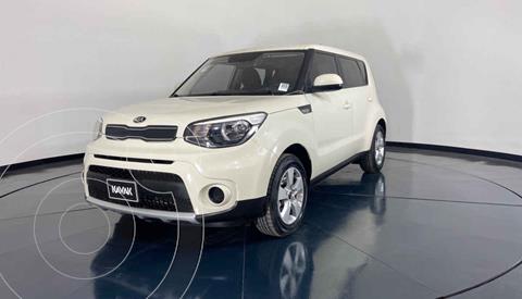 foto Kia Soul LX usado (2018) color Negro precio $259,999