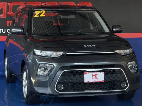Kia Soul LX usado (2022) color Gris precio $254,900
