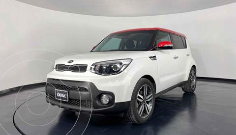 foto Kia Soul EX Aut usado (2017) color Blanco precio $257,999